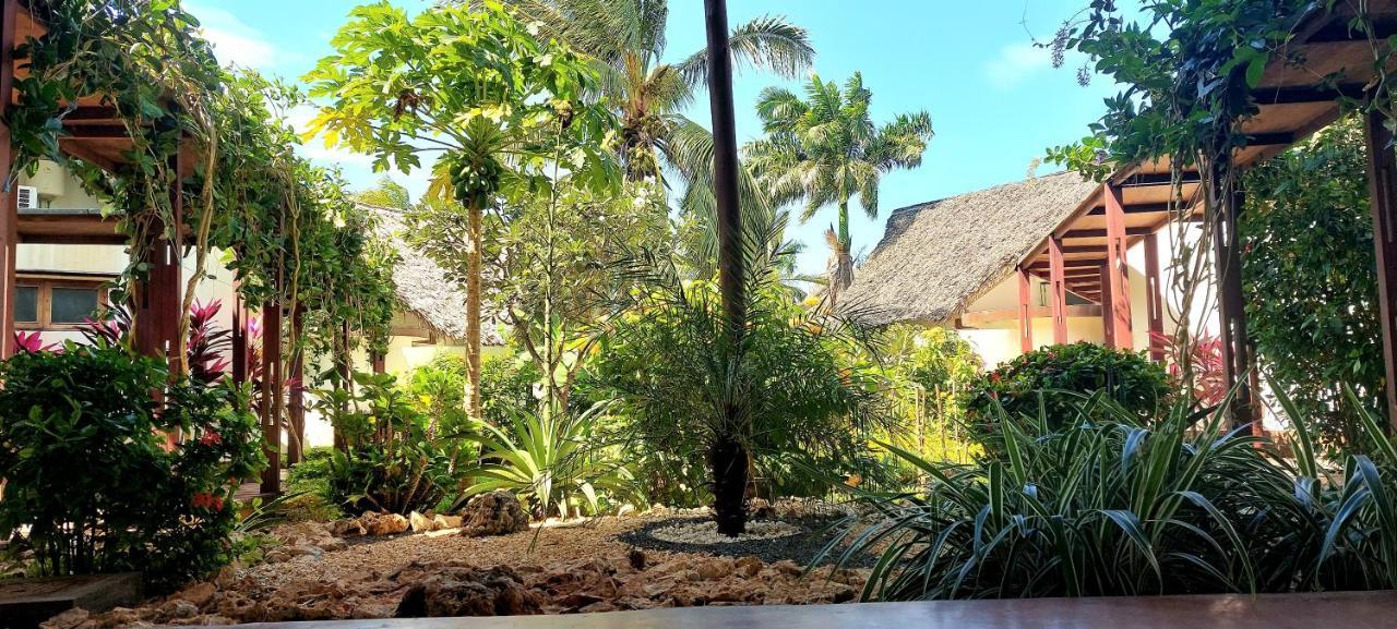 Kena Beach Hotel Matemwe  Exteriör bild