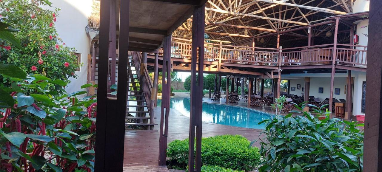Kena Beach Hotel Matemwe  Exteriör bild