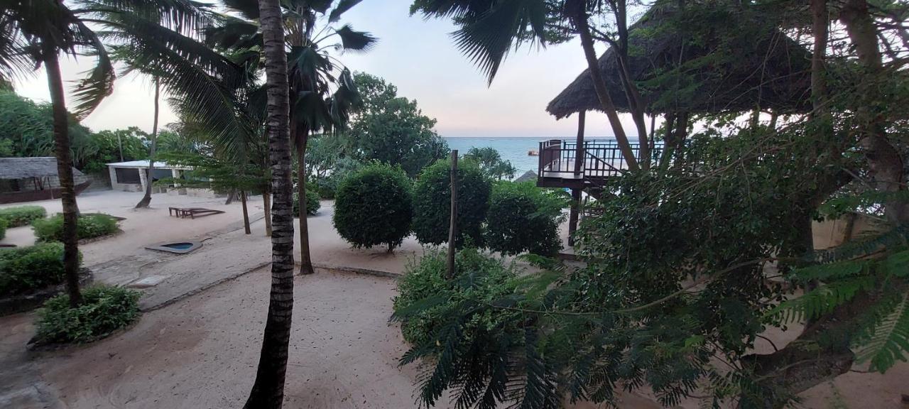 Kena Beach Hotel Matemwe  Exteriör bild