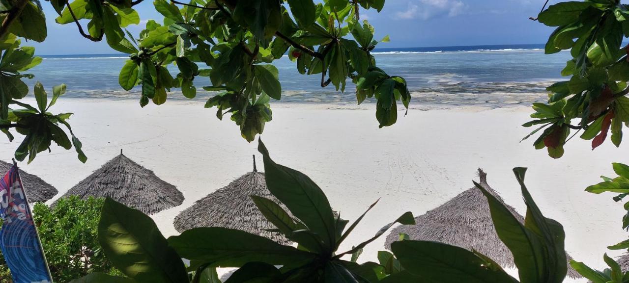 Kena Beach Hotel Matemwe  Exteriör bild