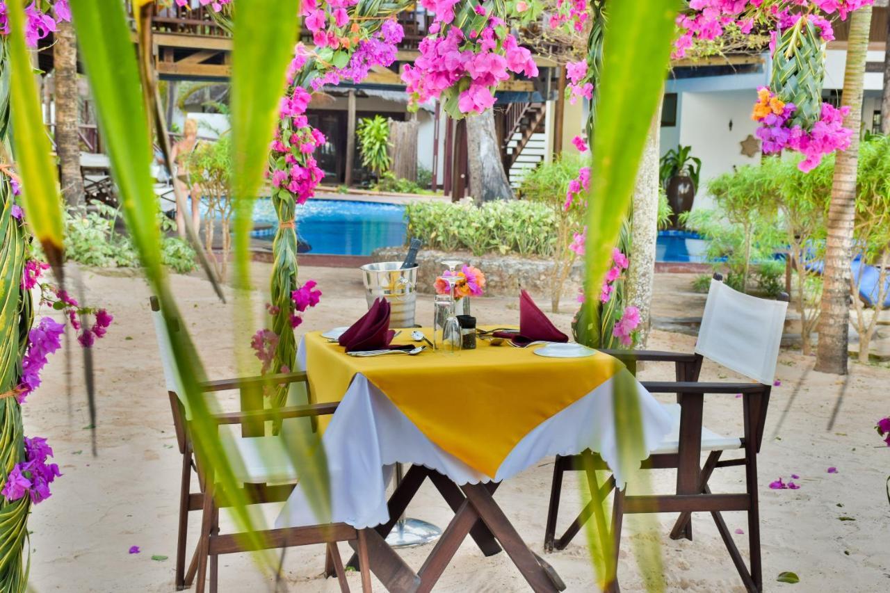 Kena Beach Hotel Matemwe  Exteriör bild